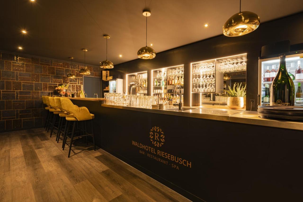Waldhotel Riesebusch Бад Швартау Екстериор снимка