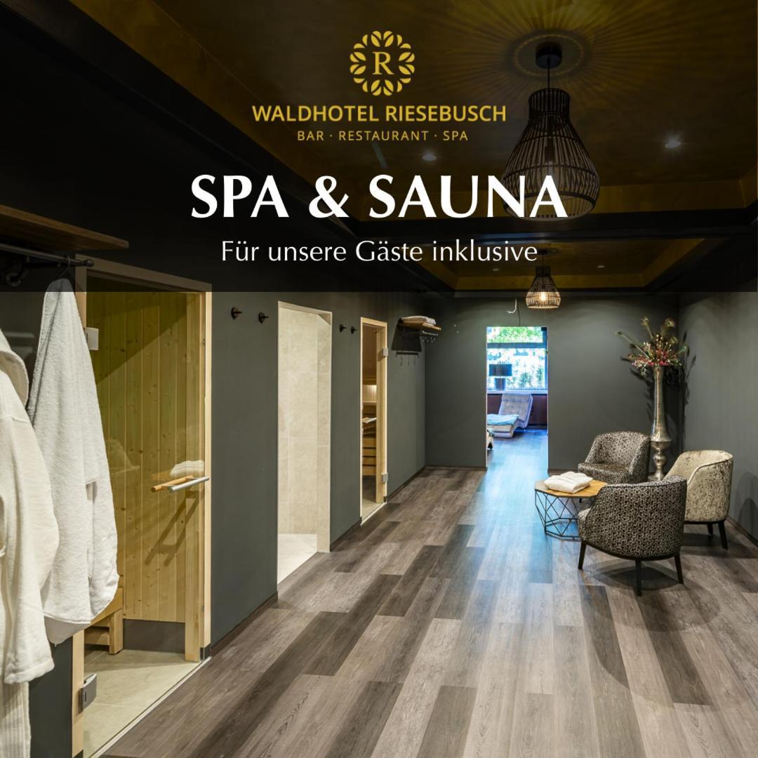 Waldhotel Riesebusch Бад Швартау Екстериор снимка